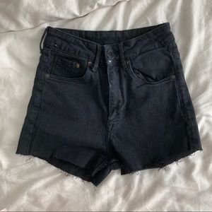 High waist black cutoff shorts